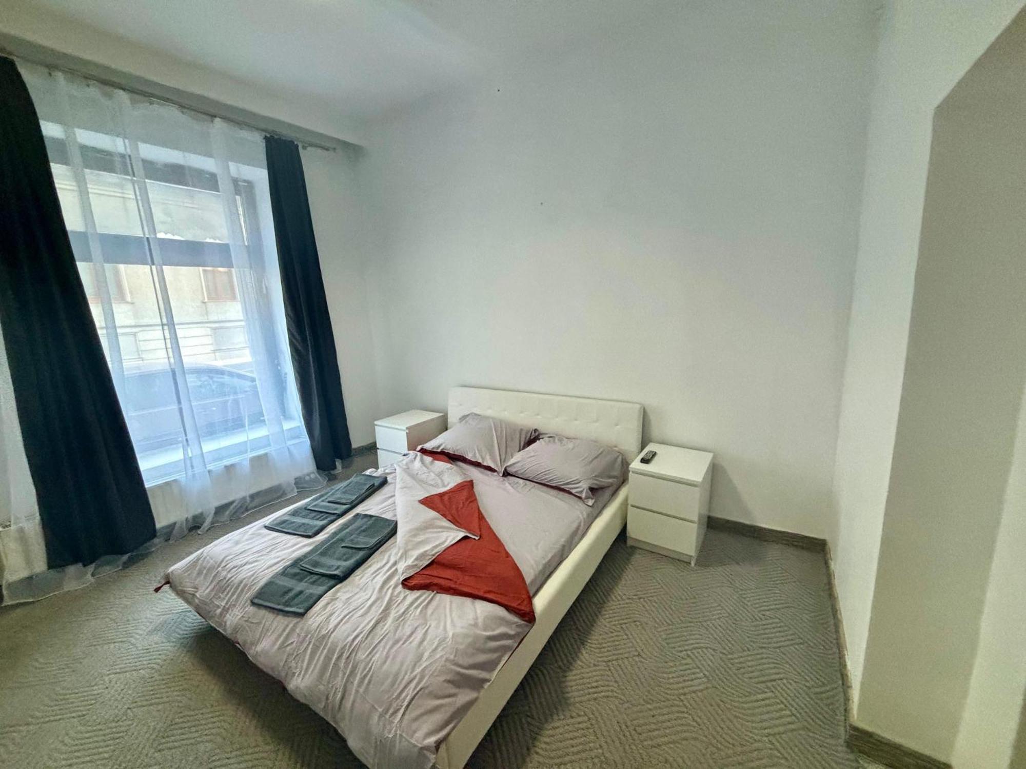 Central Park Home Κλουζ-Ναπόκα Εξωτερικό φωτογραφία